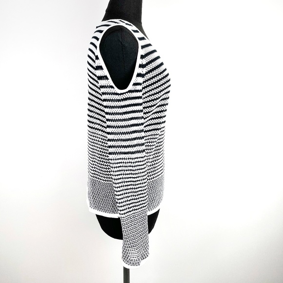 Rag & Bone Black White Crochet Cold Shoulder Top L - Picture 5 of 14